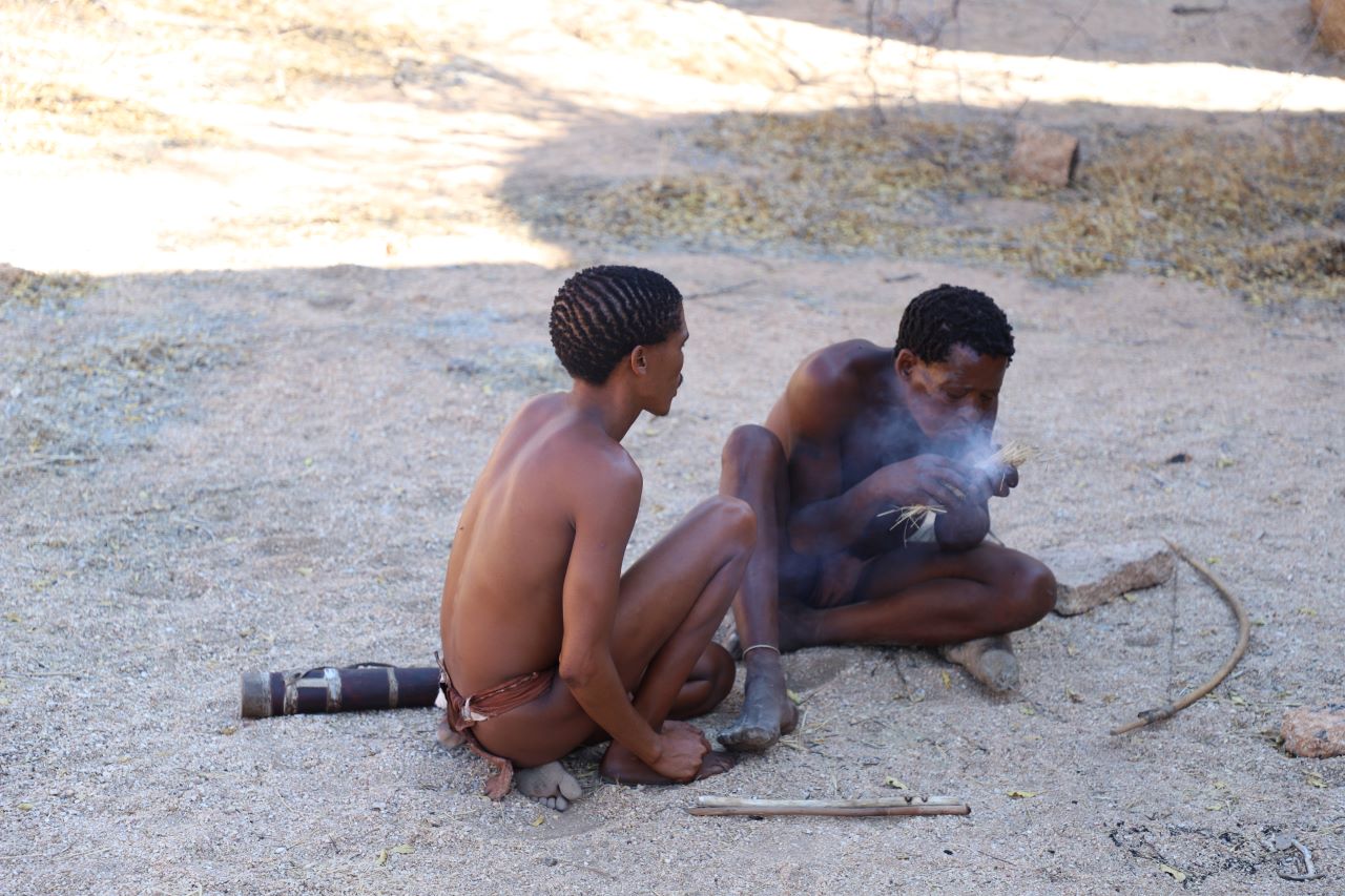 San Bushmen making fire